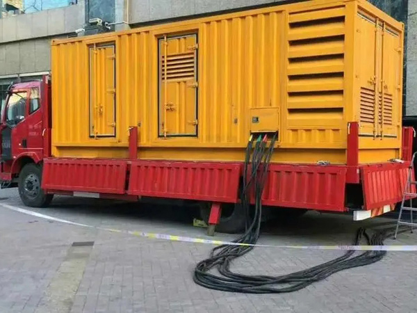 达尔罕茂明安联合如何确定水冷式机油散热器密封件的规格型号？